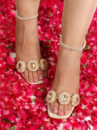 Akahi Heels
