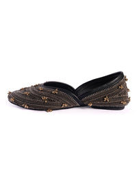 Gandhari Jutti